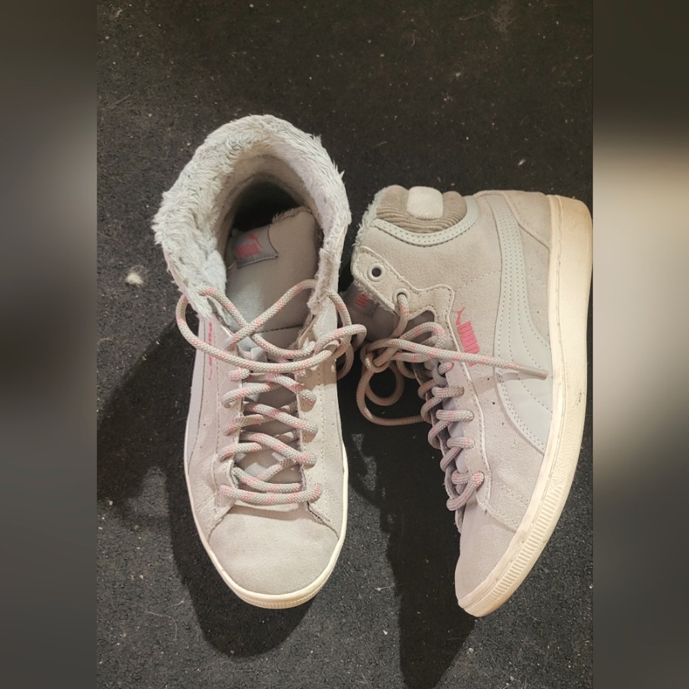 Puma 6.5 women's shoes. Excellent condition